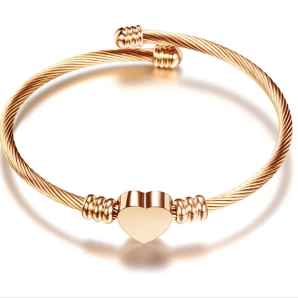 Solid Adjustable Heart filled Bracelet - Picture 4 of 4